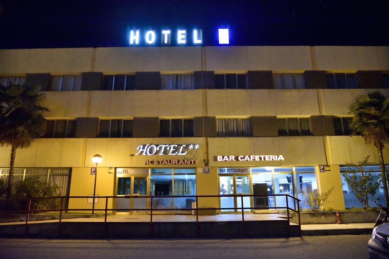 Hotel Sierra De Arcos Andorra Bagian luar foto