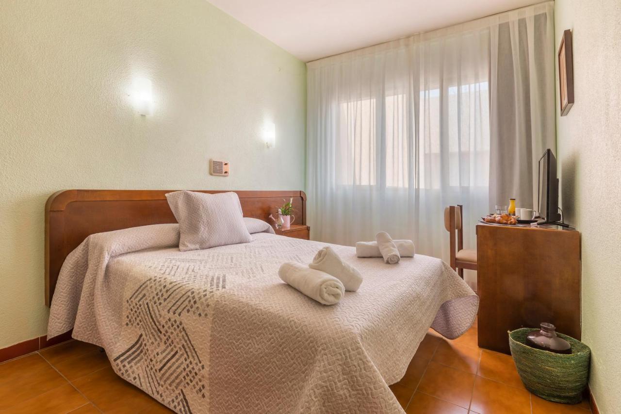 Hotel Sierra De Arcos Andorra Bagian luar foto